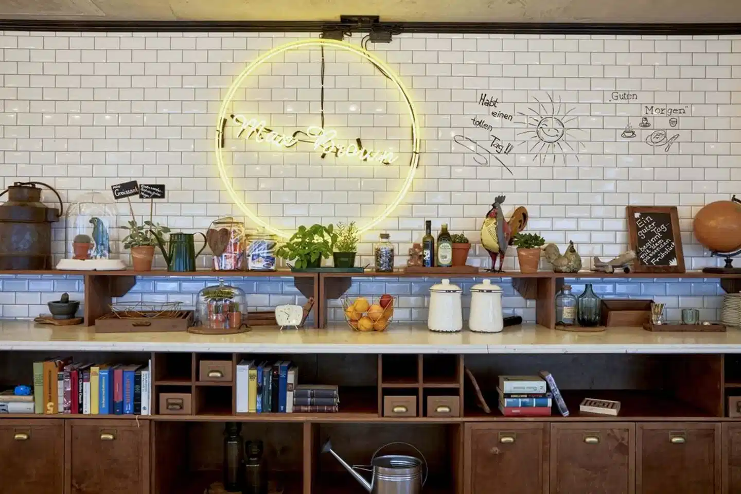 Max Brown Midtown Bar