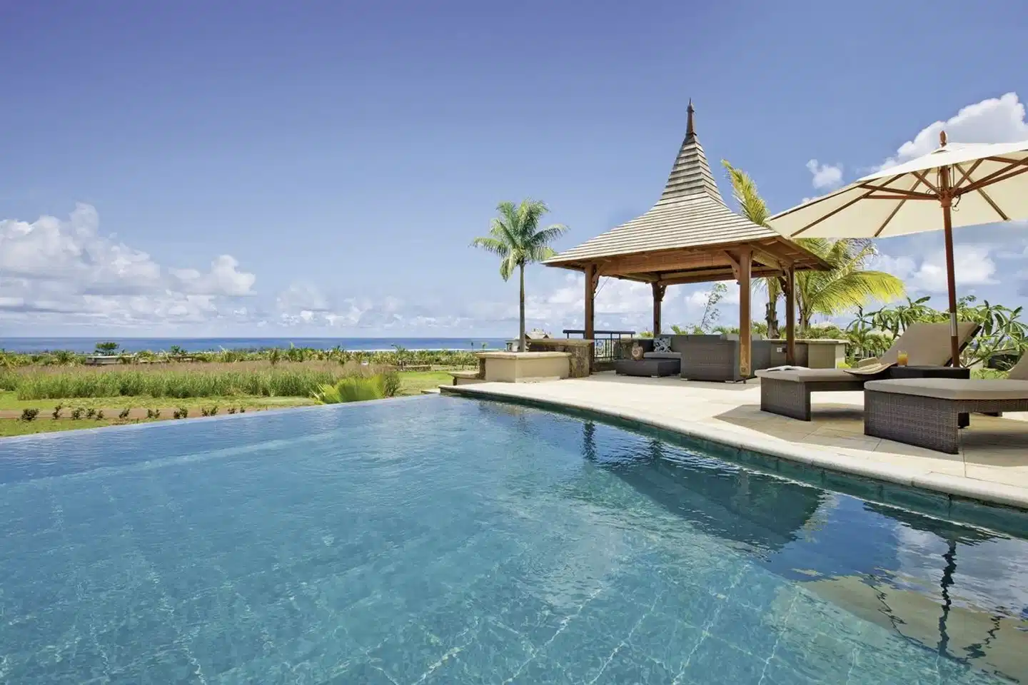 Heritage The Villas Pool