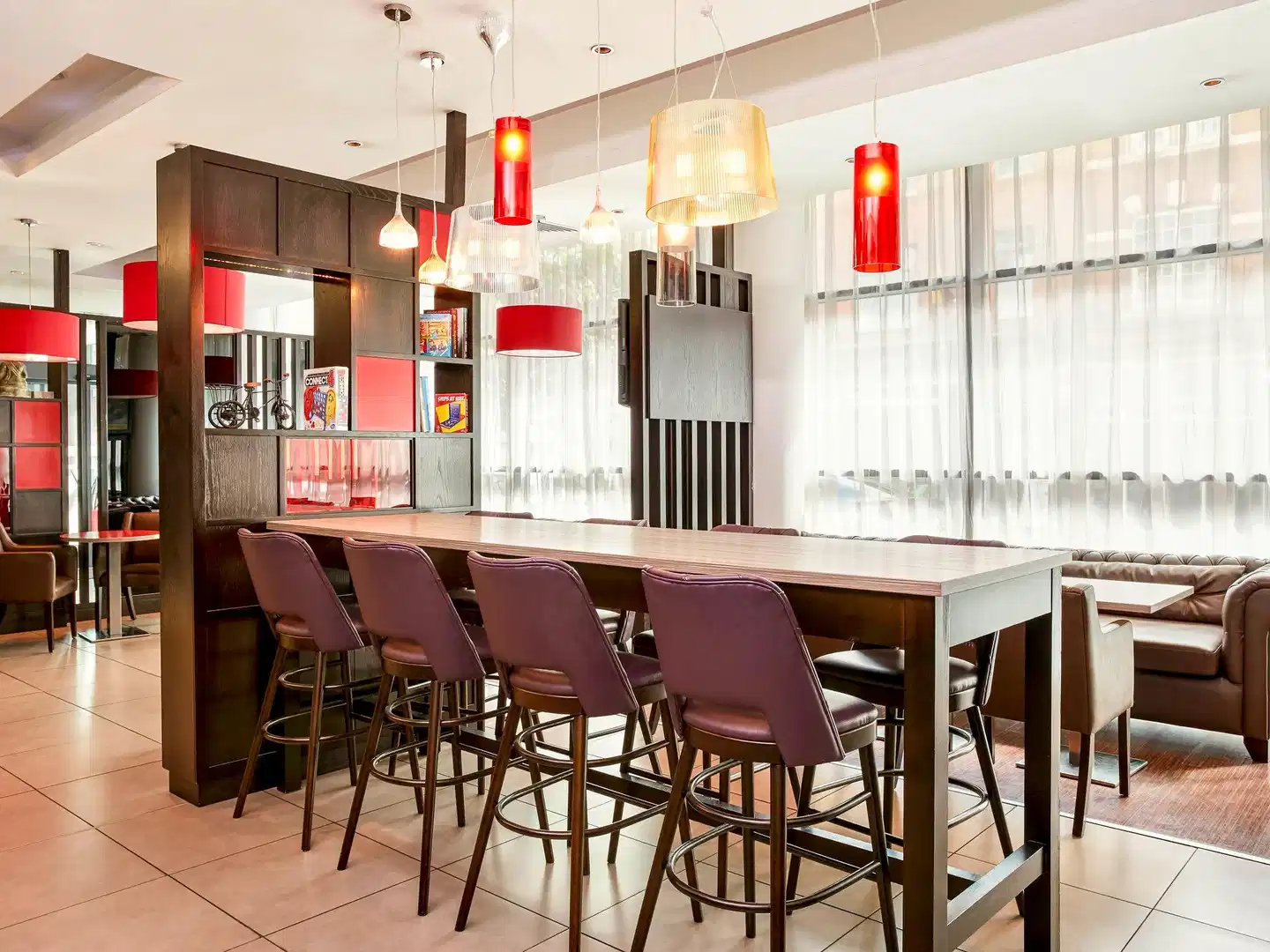 ibis Belfast City Centre Bar