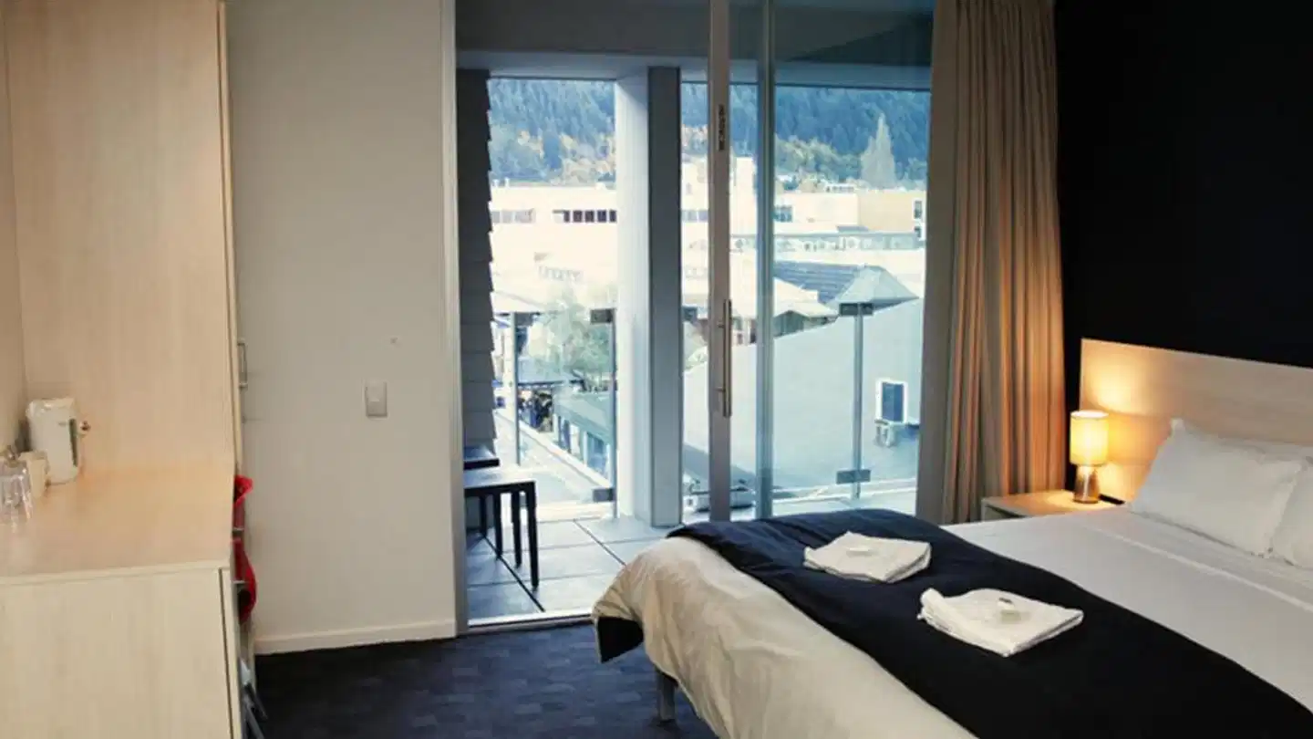 Nomads Queenstown Backpackers Wellness