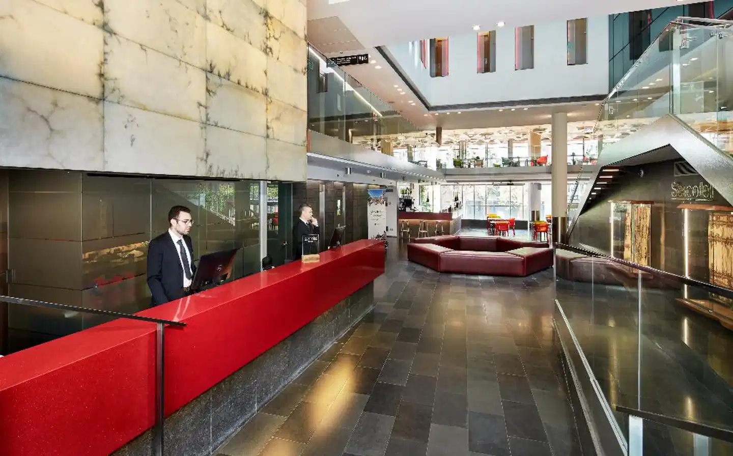 Sercotel Rosellón Lobby