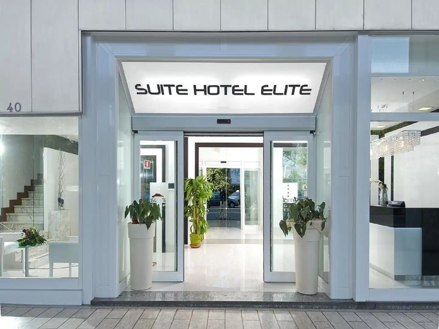 Suite Hotel Elite Aussenansicht