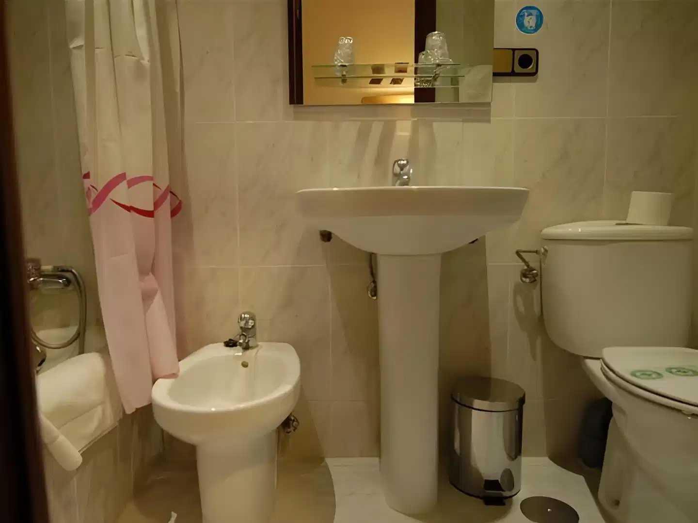 Hostal Aguilar Badezimmer