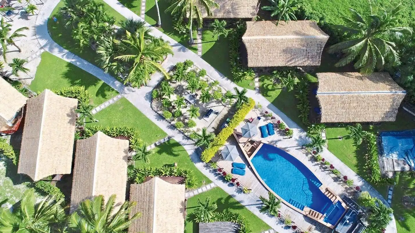 Magic Reef Beachfront Bungalows Pool