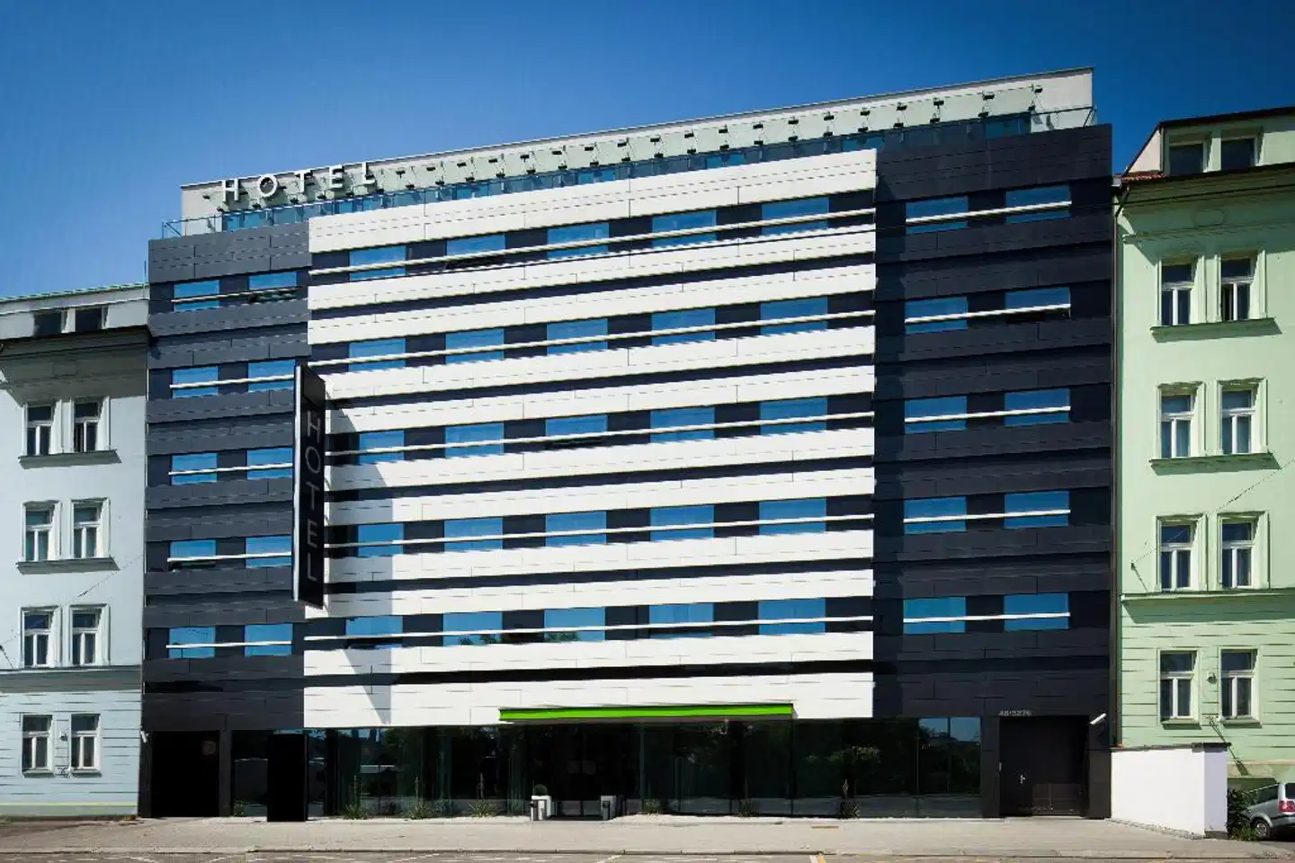 Occidental Praha Five Aussenansicht