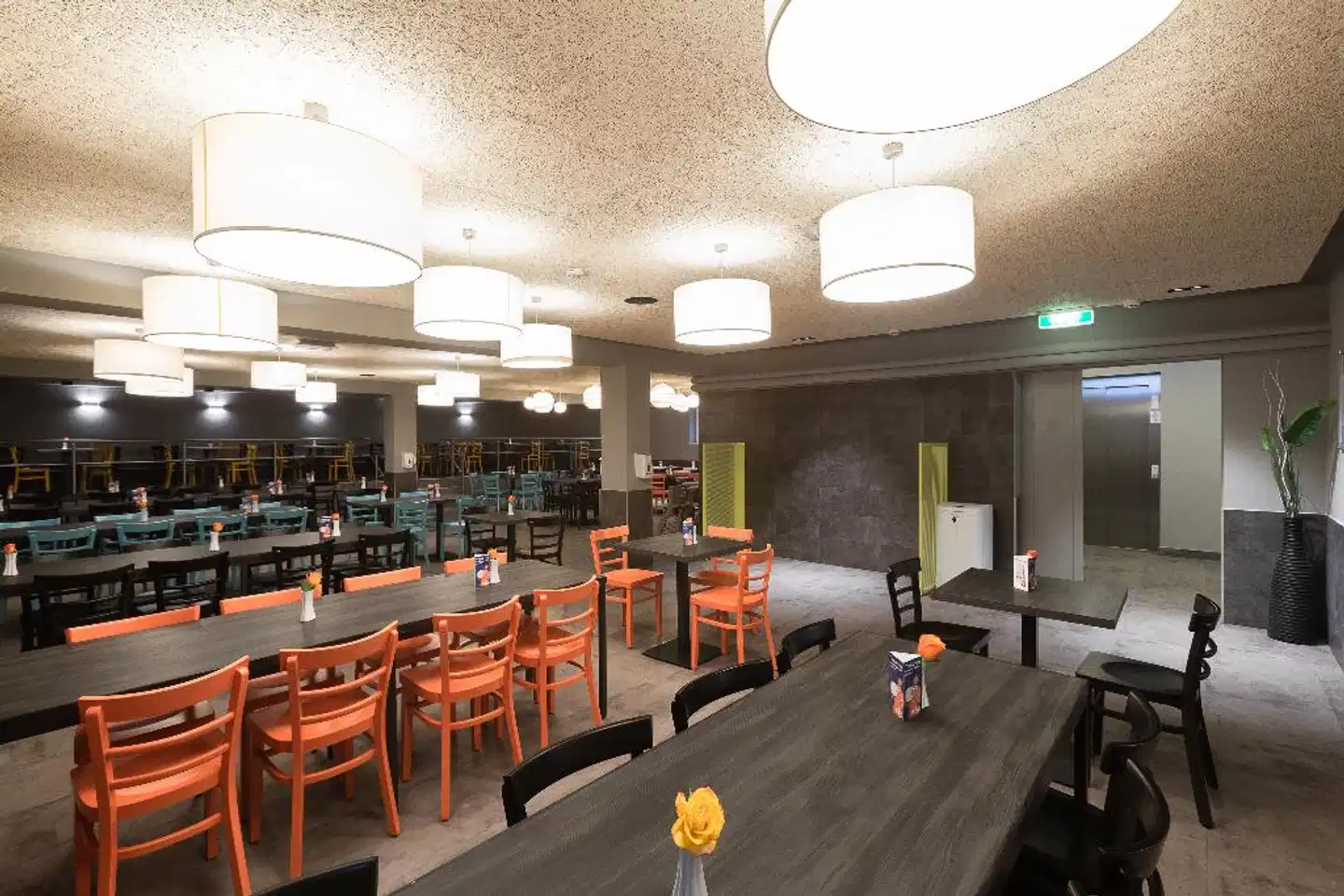 a&o Berlin Hauptbahnhof Restaurant