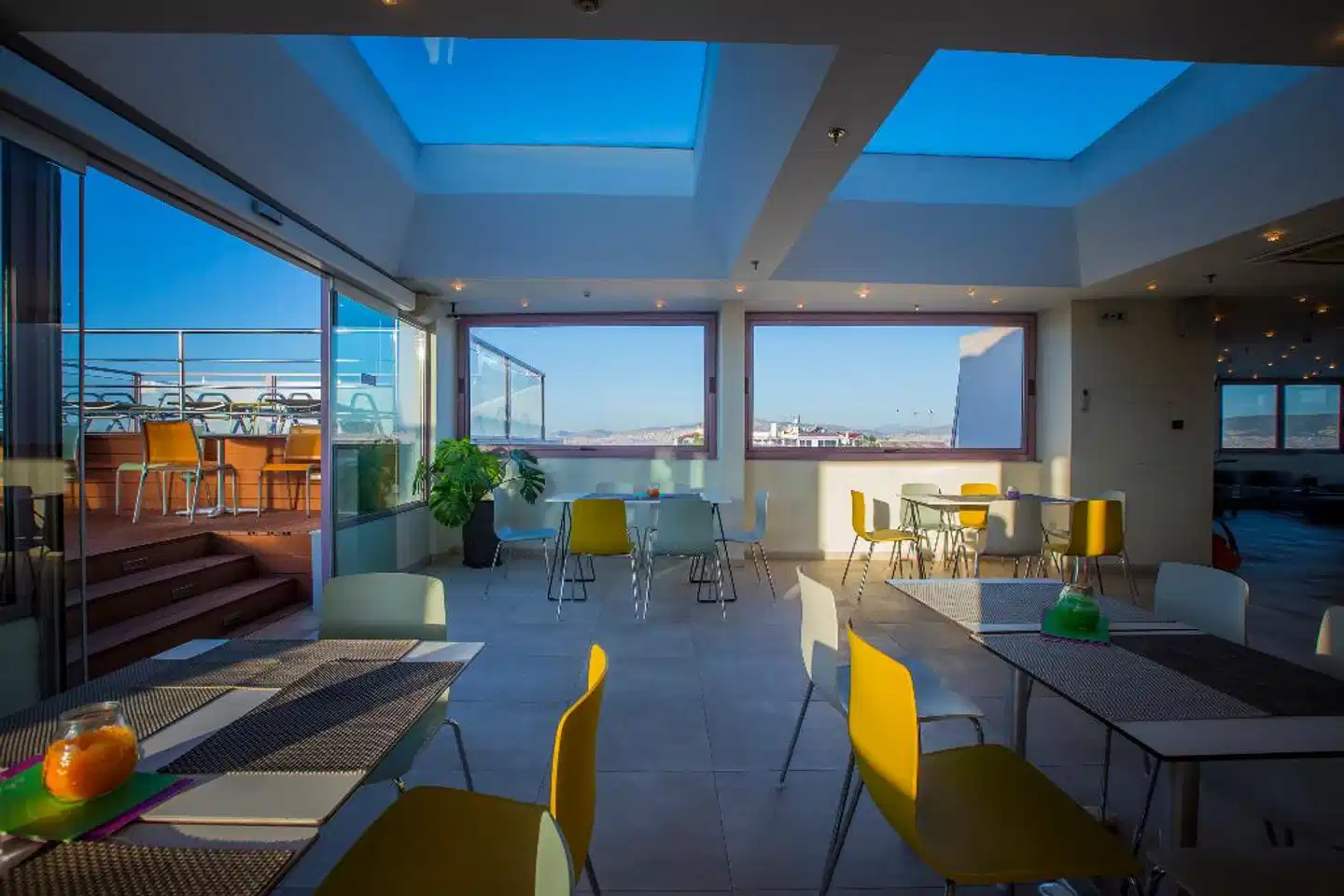 Novus Sport und Entertainment