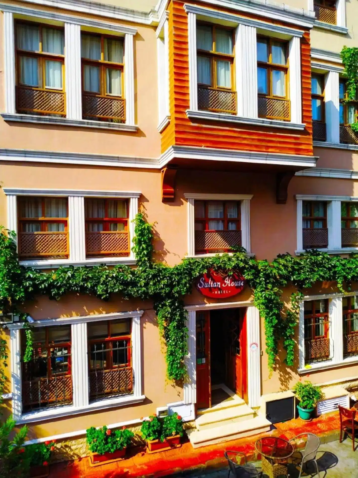 Sultan House Aussenansicht