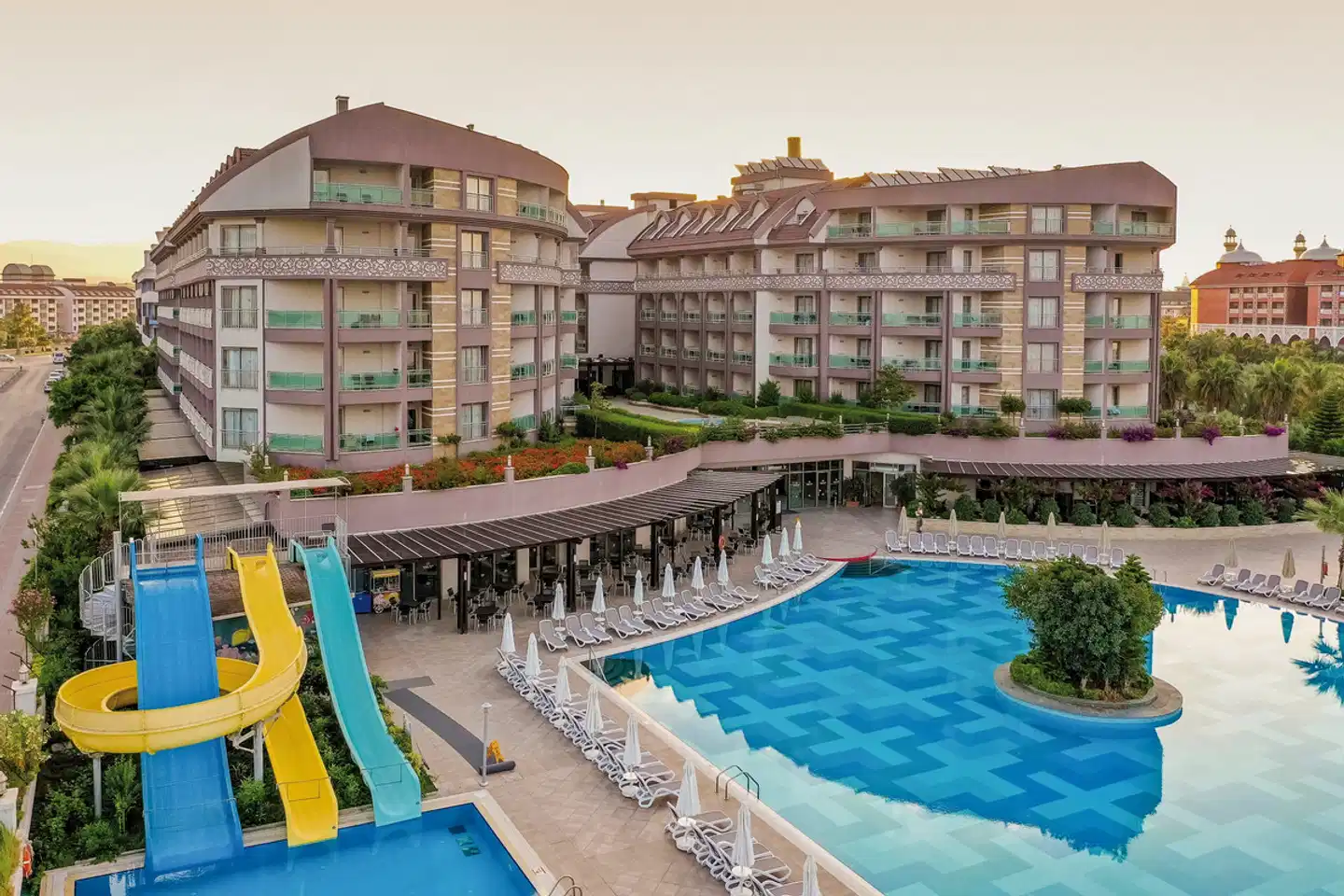 Seamelia Beach Resort & Spa Pool