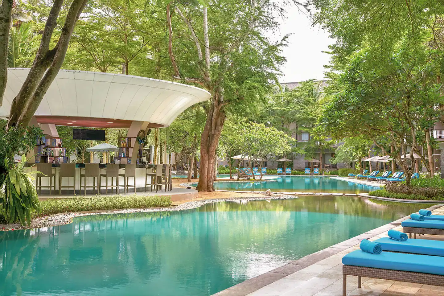 Courtyard by Marriott Bali Nusa Dua Resort POOL