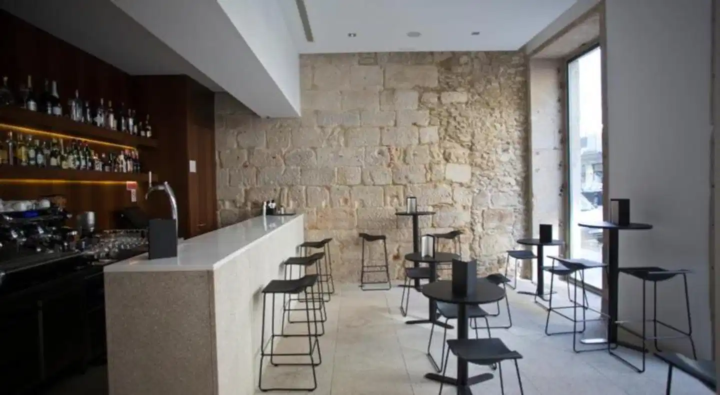 Carris Porto Ribeira Bar