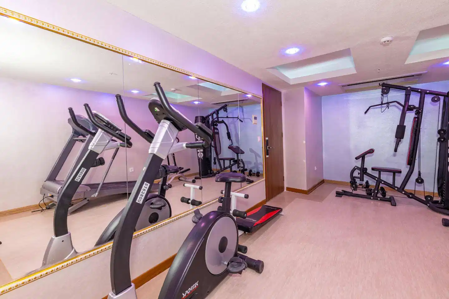 Bekdas Hotel Deluxe Sport und Entertainment