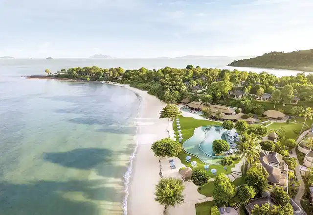 The Naka Island, A Luxury Collection Resort & Spa Landschaft