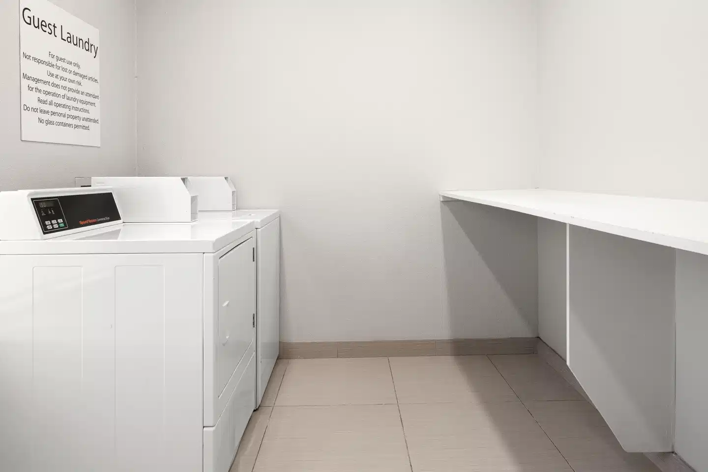 Holiday Inn Express & Suites Graham Wohnbeispiel