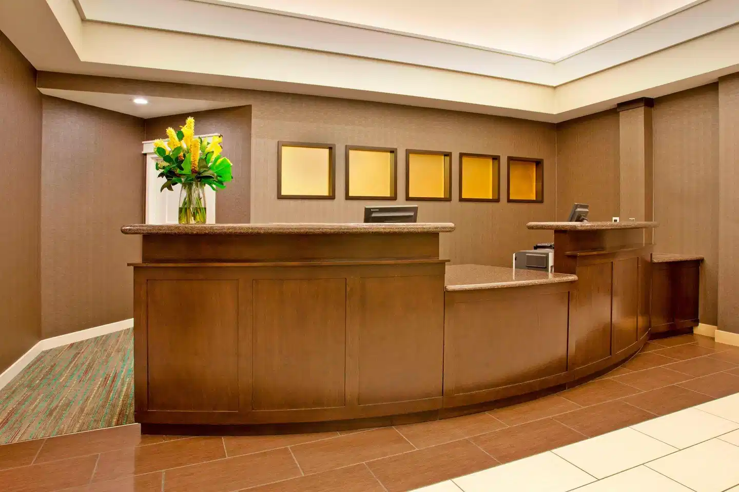 Residence Inn by Marriott Portland Airport at Cascade Station Lobby