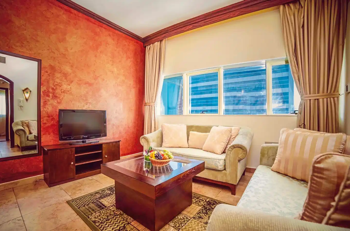 First Central Hotel Suites Wohnbeispiel