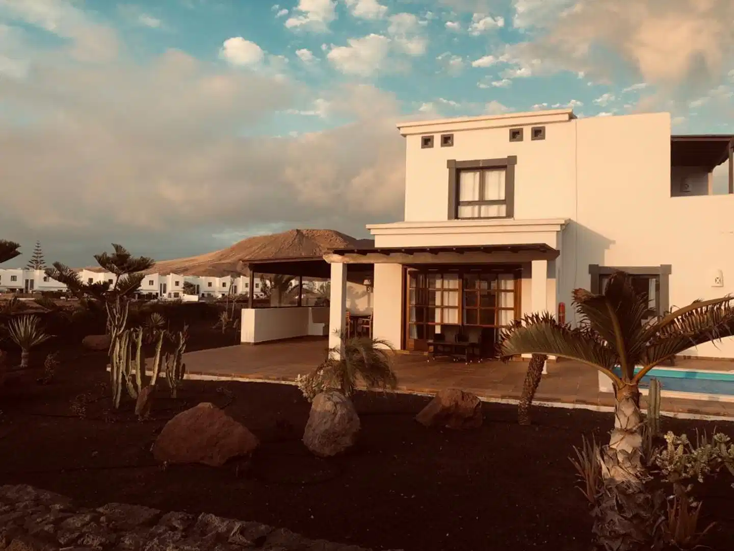 Villas Coral Deluxe Lobby