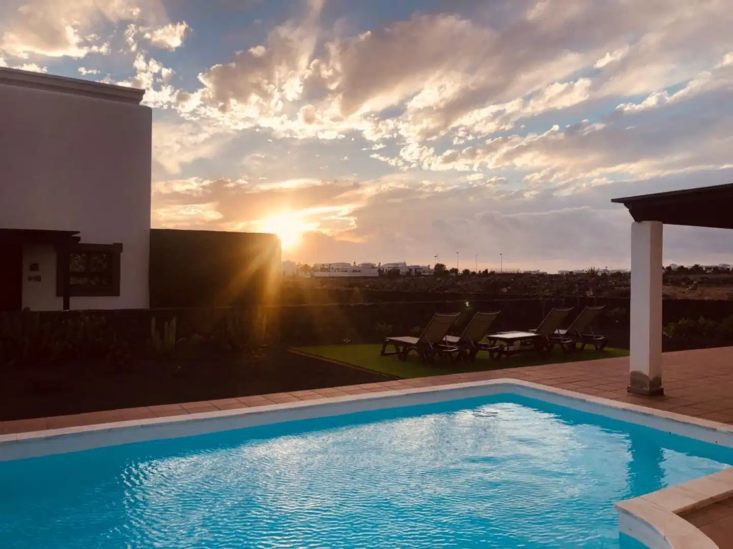 Villas Coral Deluxe Pool