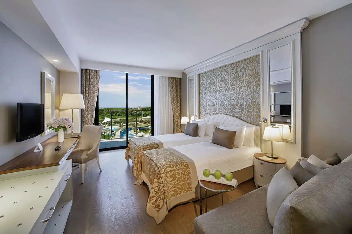 Aska Lara Resort & Spa Wohnbeispiel