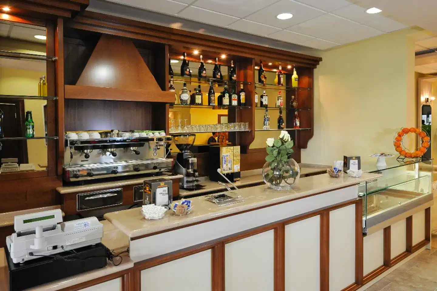 Roma Tiburtina Metro Bar