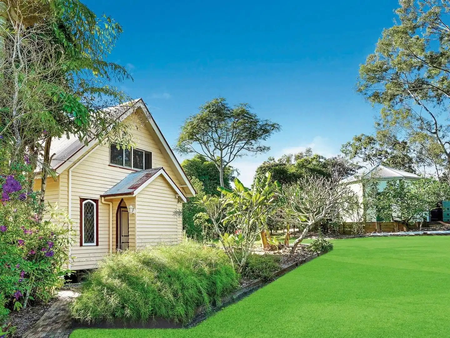 Glass House Mountains Ecolodge Aussenansicht