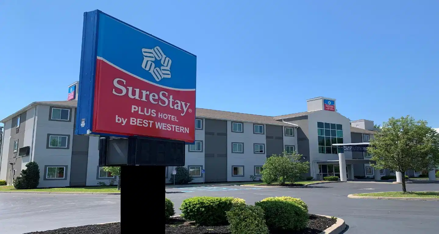 SureStay Plus Hotel by Best Western Niagara Falls East Aussenansicht