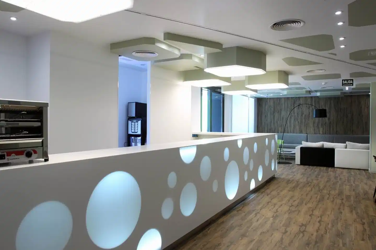 Room Mate Pau Badezimmer