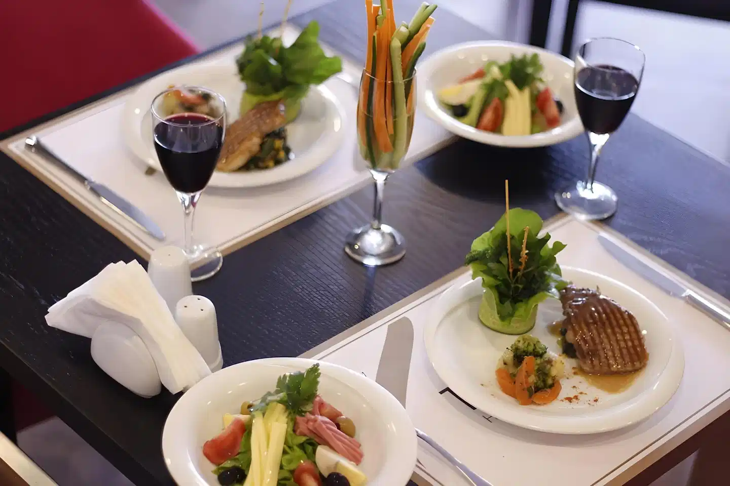 Tourist Hotel Restaurant