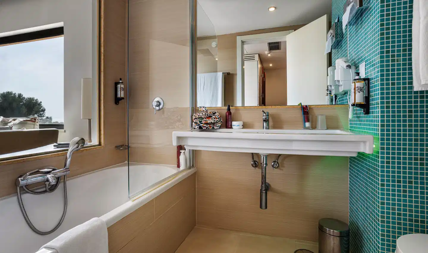 Pestana Dom João II Beach & Golf Resort Badezimmer