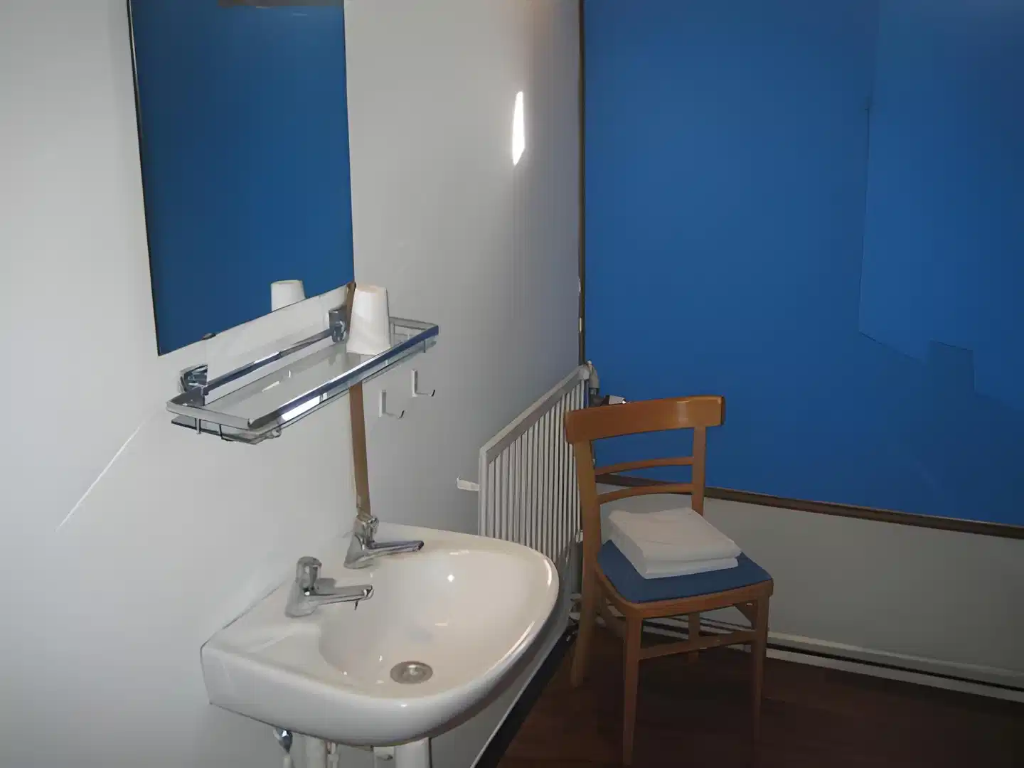 Botel Maastricht Badezimmer