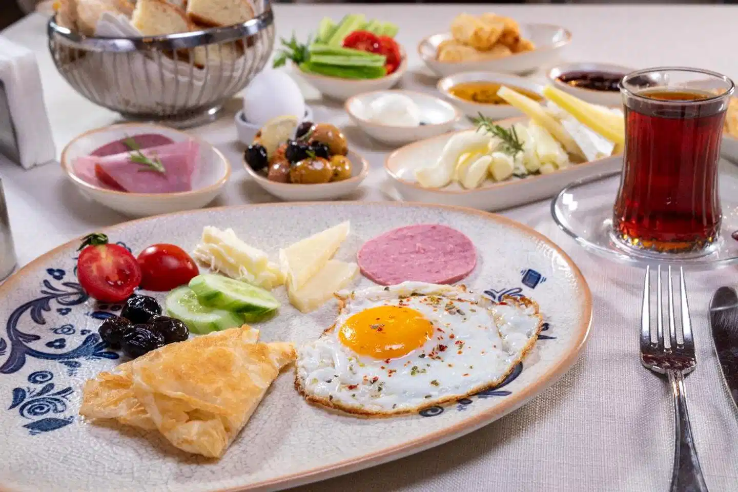 MFB Tarabya Hotel Restaurant