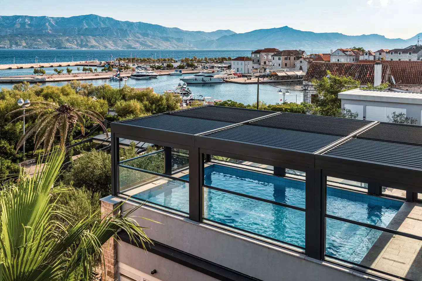 Osam - Adults only SCENERY