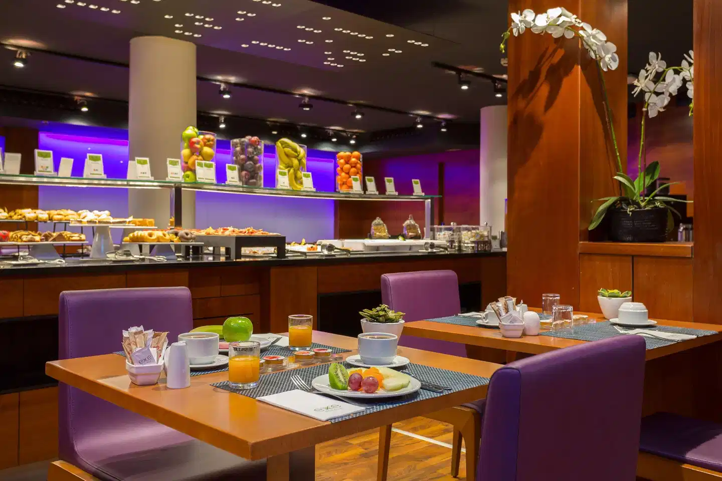 Exe Moncloa Restaurant