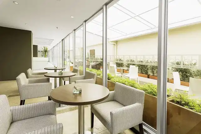 Hotel BH Bicentenario Lobby