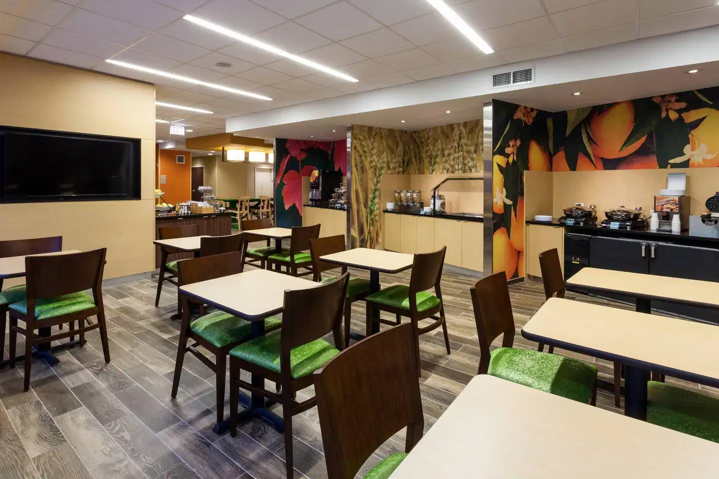 Fairfield Inn & Suites by Marriott Chicago Downtown-River North Restaurant