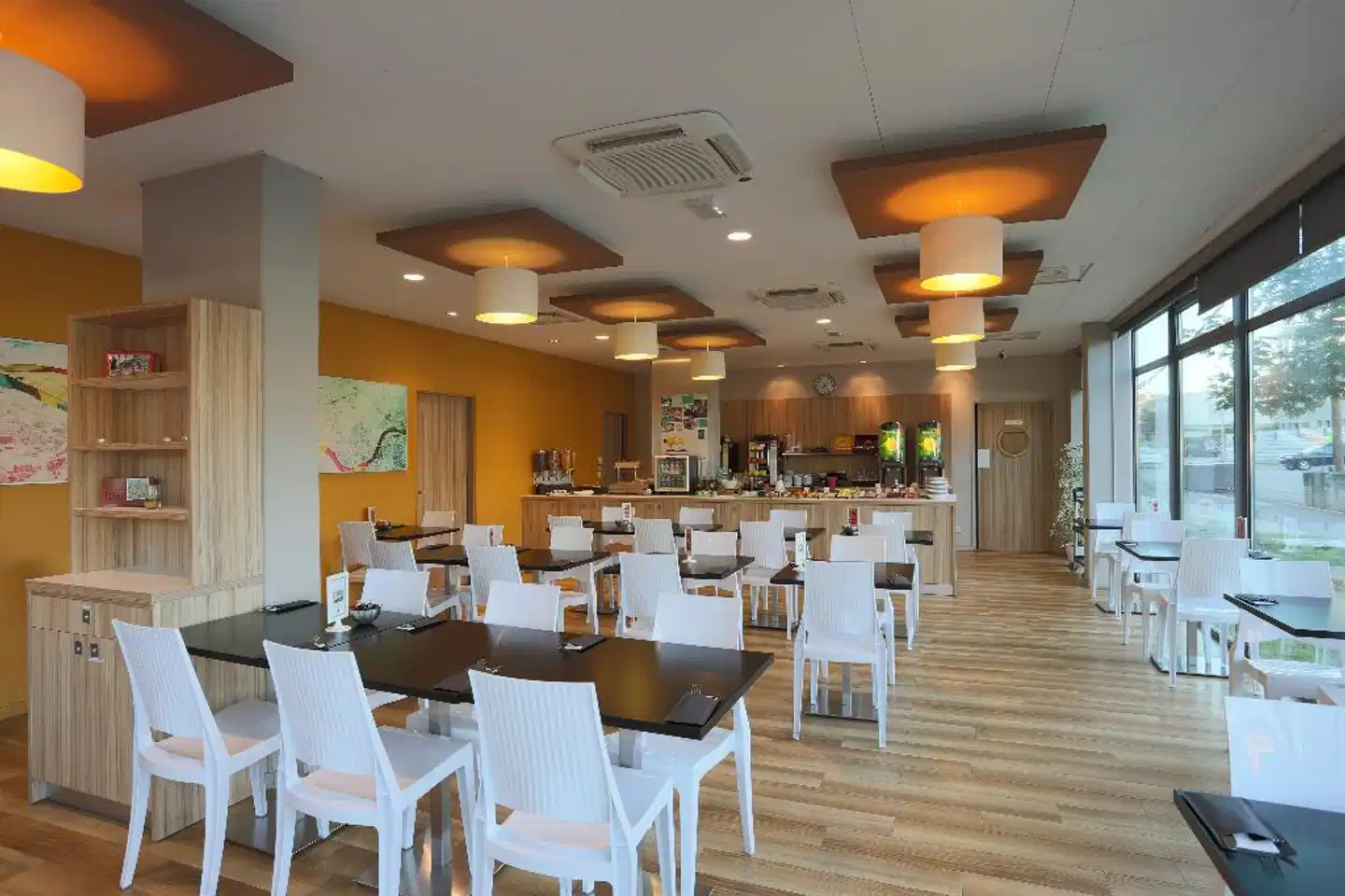 Quality Suites Lyon 7 Lodge Restaurant