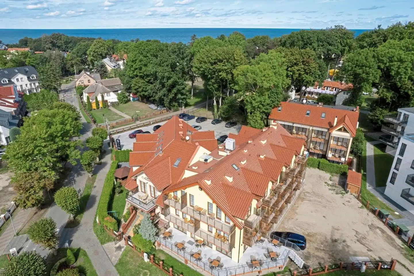 Villa Florek & Willa Arielka Aussenansicht