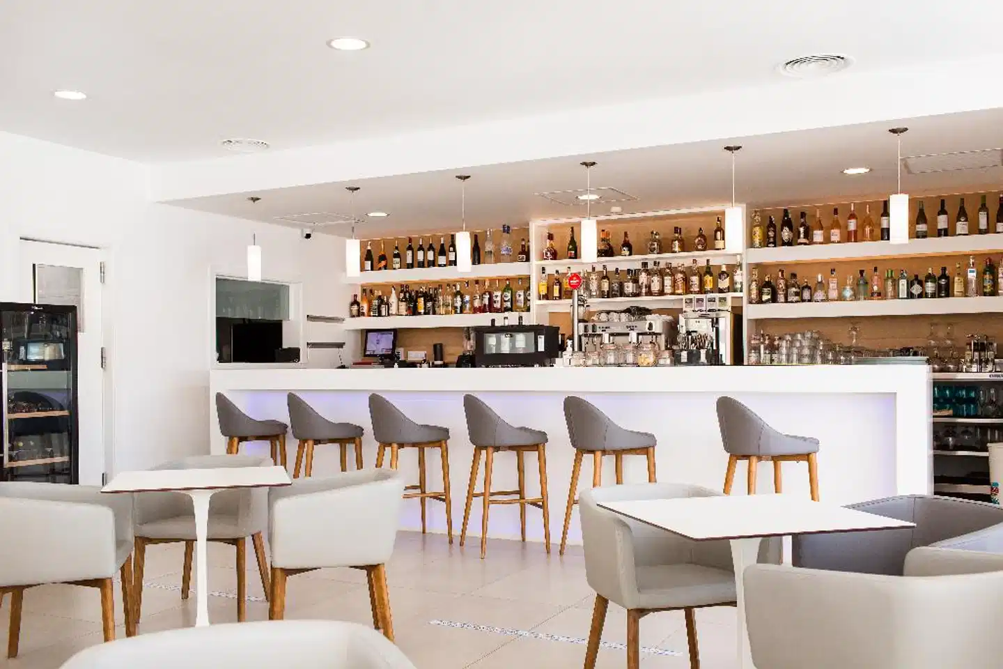 Sagitario Menorca Mar Bar