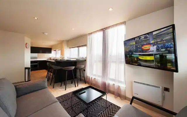 The Reach at Piccadilly, a Tribute Portfolio Hotel Bar