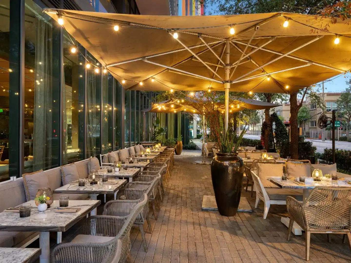 DUA Miami, Autograph Collection Terrasse