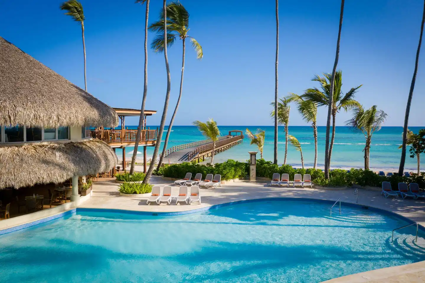 Impressive Punta Cana & Impressive Premium Punta Cana Pool
