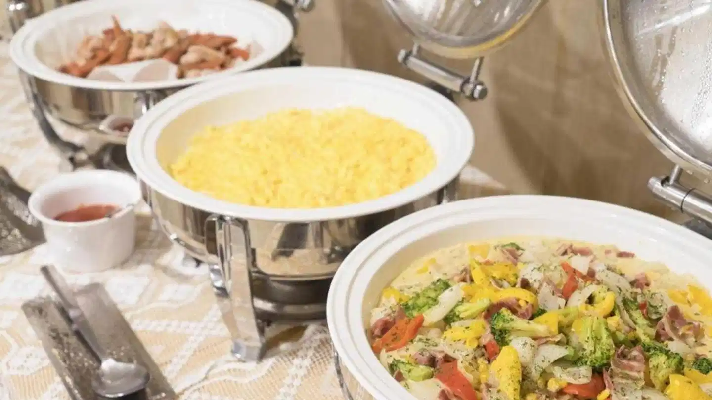 J Dream Hotel Restaurant