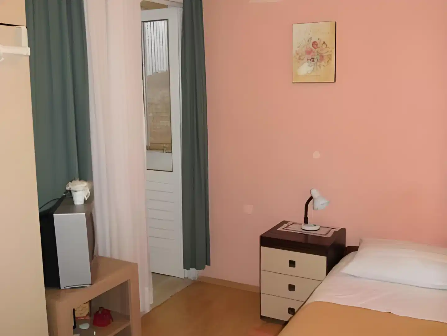 Sinistaj Rooms Wohnbeispiel