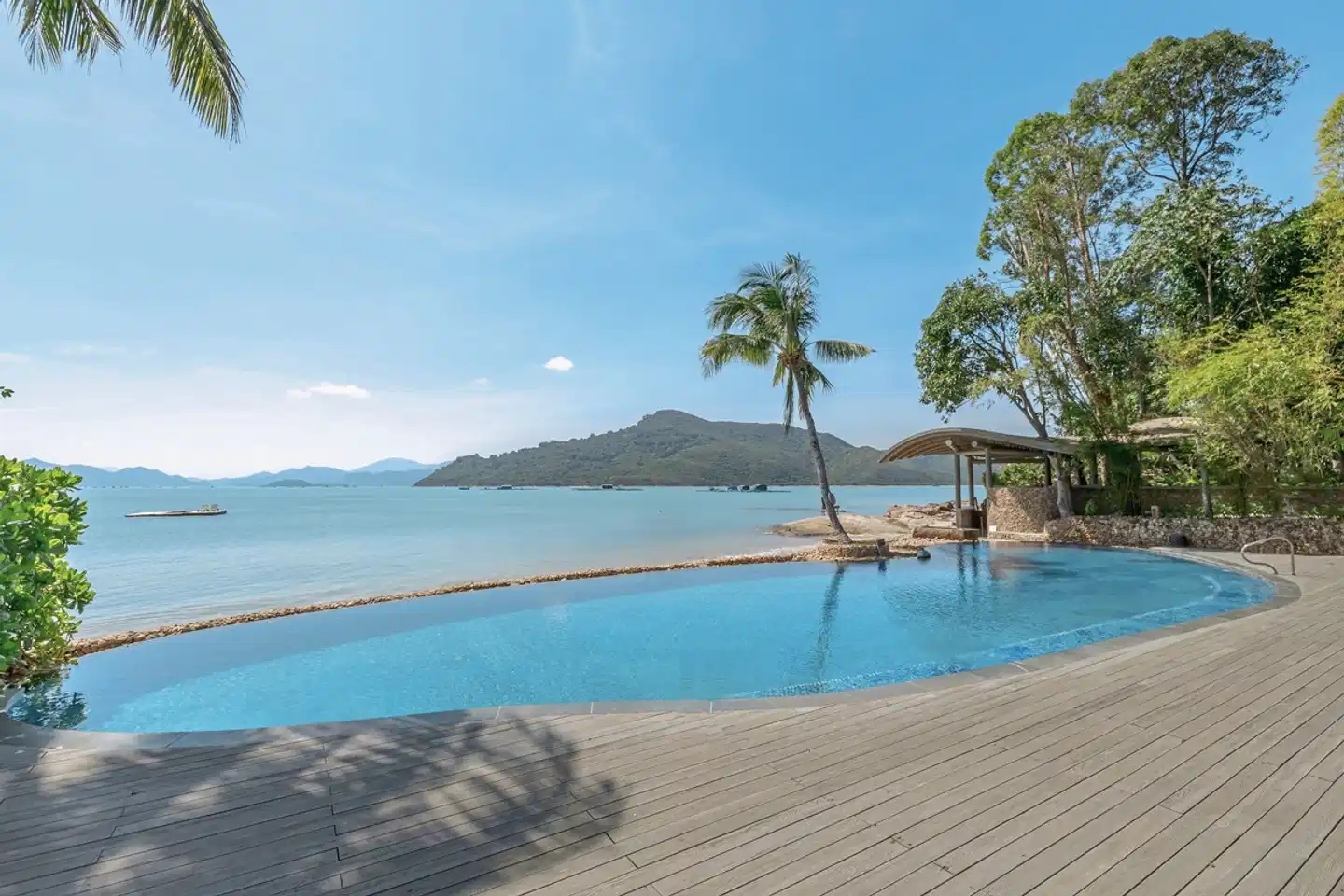 An Lam Retreats Ninh Van Bay Pool