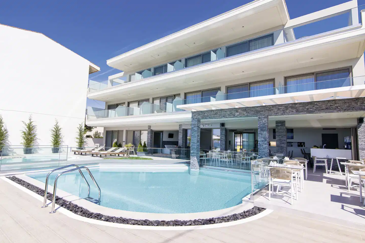 Aegean Infinity Deluxe Pool