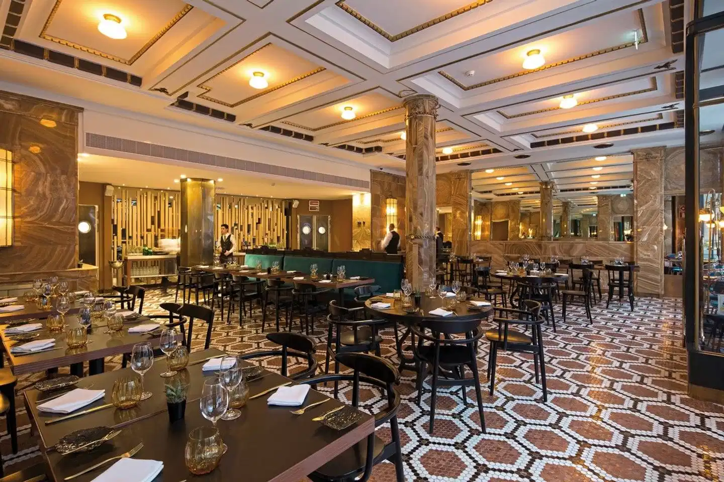 Pestana Porto - A Brasileira Restaurant