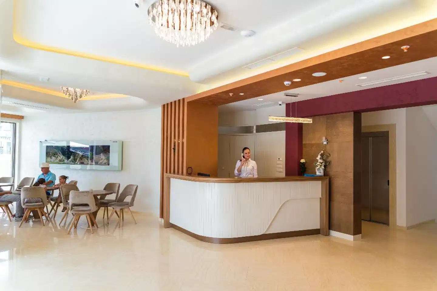 Hotel Kadmo by Aycon Lobby