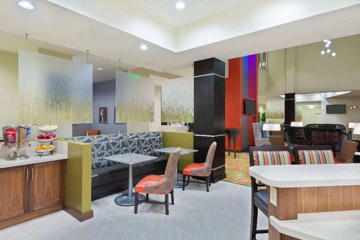 Staybridge Suites Miami International Airport Lobby
