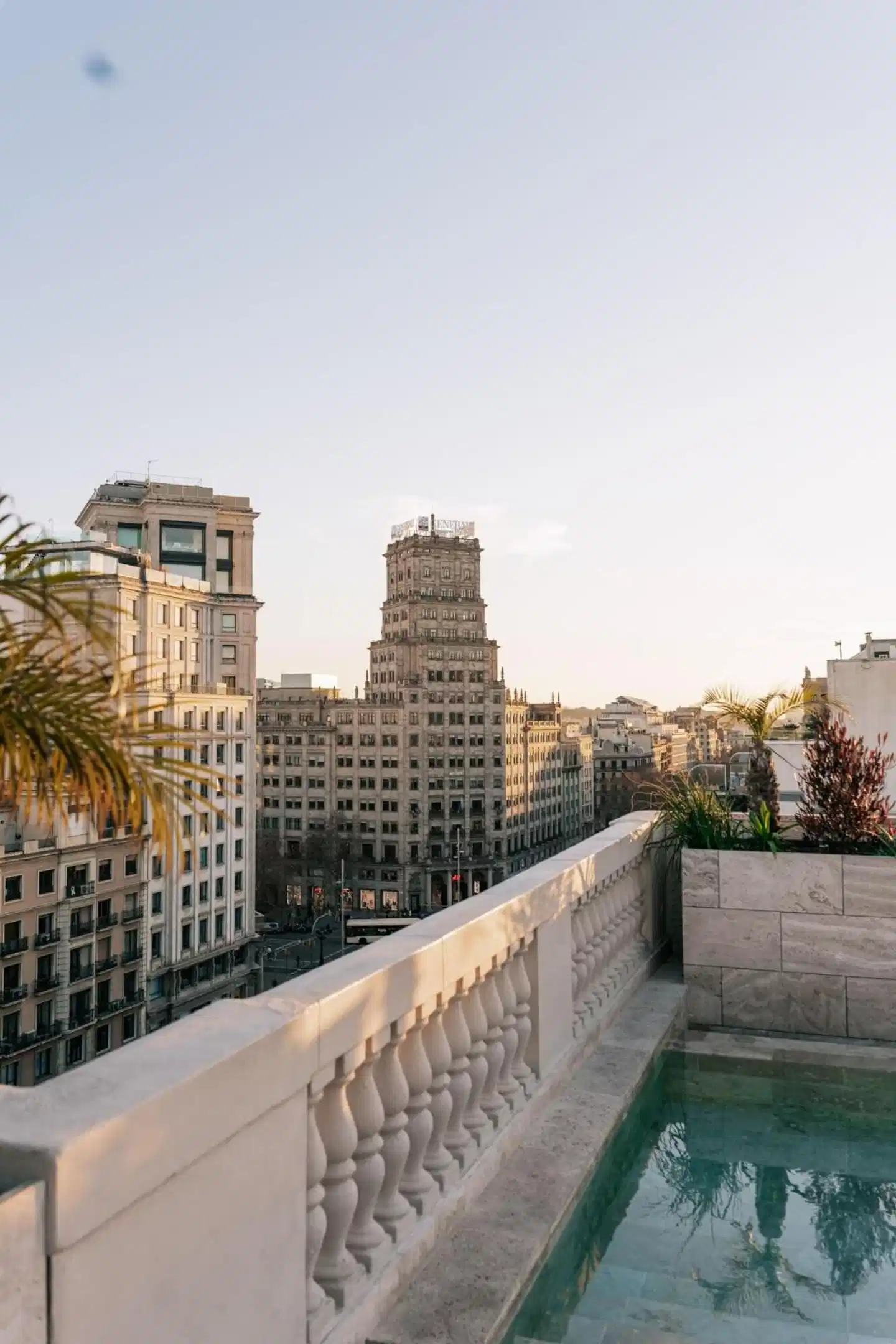 Almanac Barcelona Aussenansicht