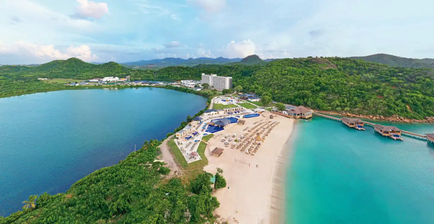 Royalton Antigua, An Autograph Collection All-Inclusive Resort Strand